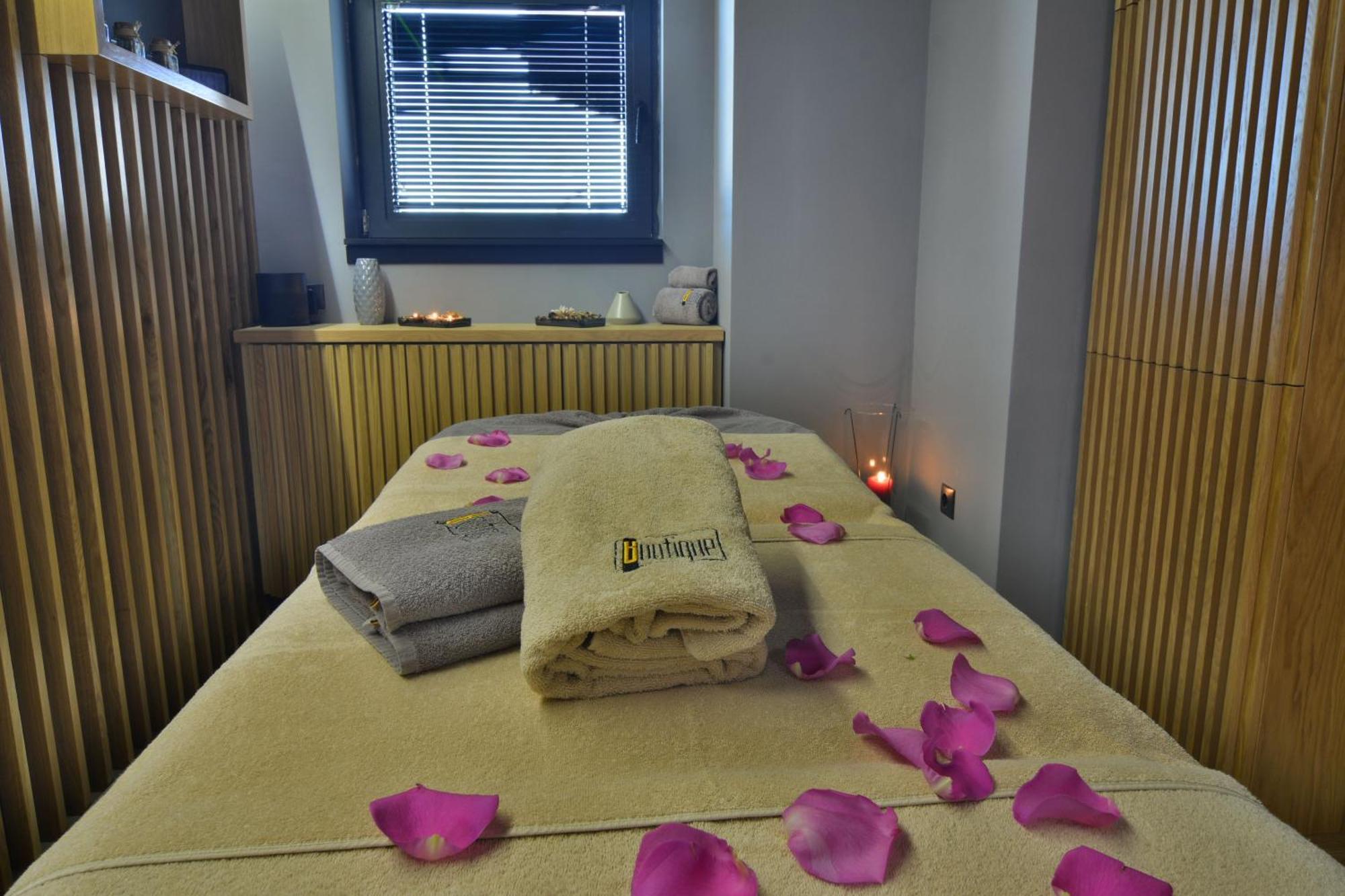 Boutique Hotel By Blacksearama บัลชิค ภายนอก รูปภาพ